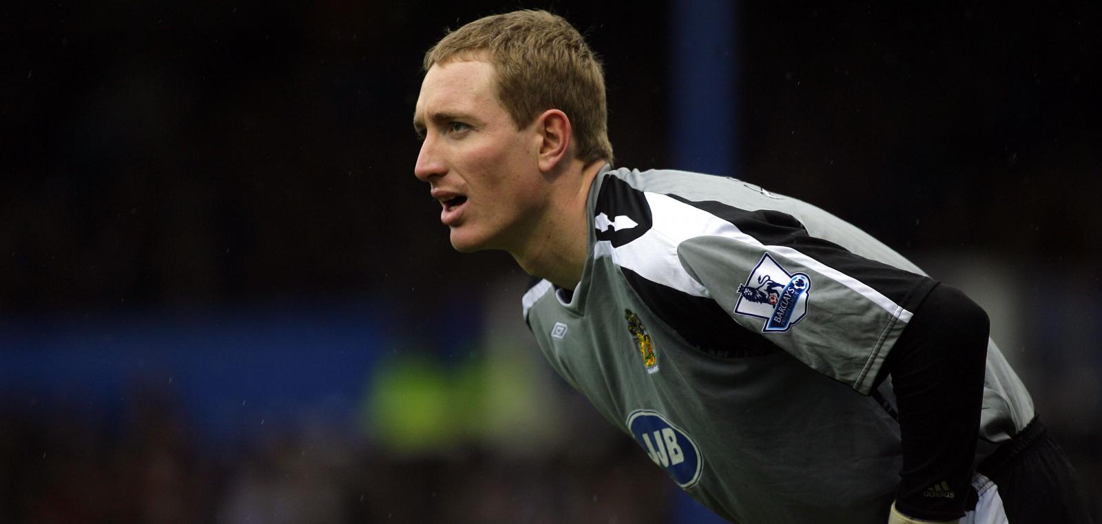 Wigan to re-sign former England international