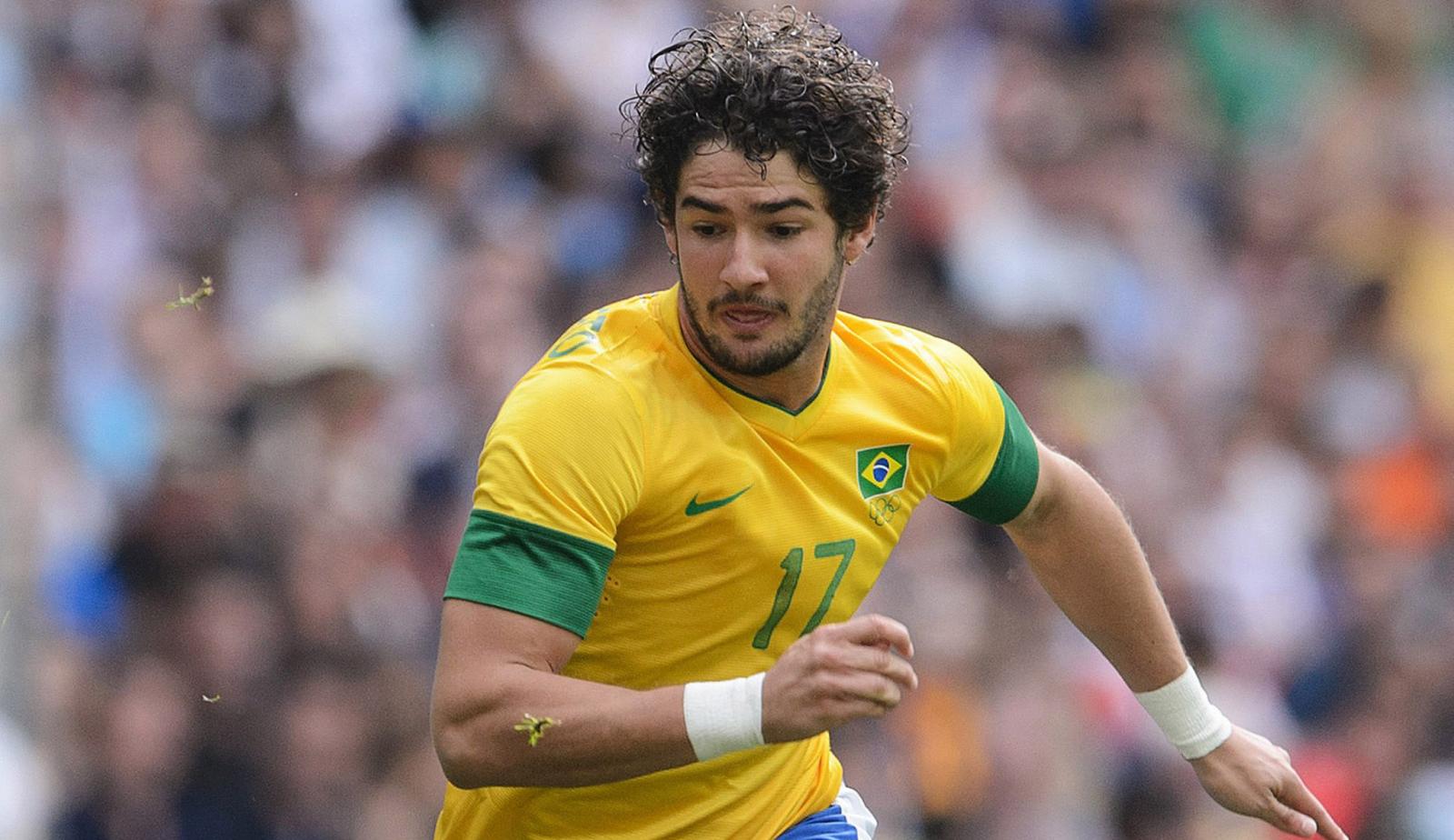 Brazilian striker ‘rejected’ Manchester United move