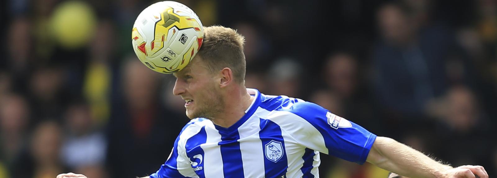Newcastle Utd mull over bid for £7m rated Championship defender