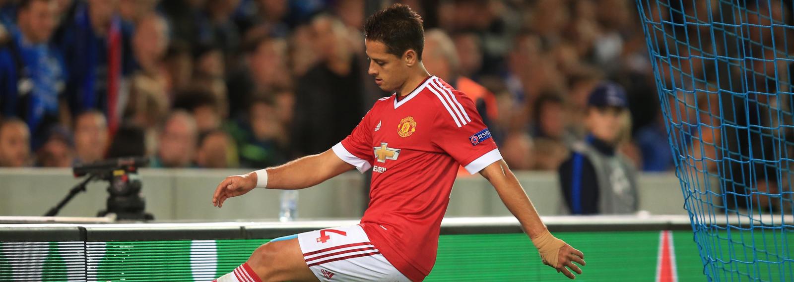 Chelsea line up surprise move for former Man United forward