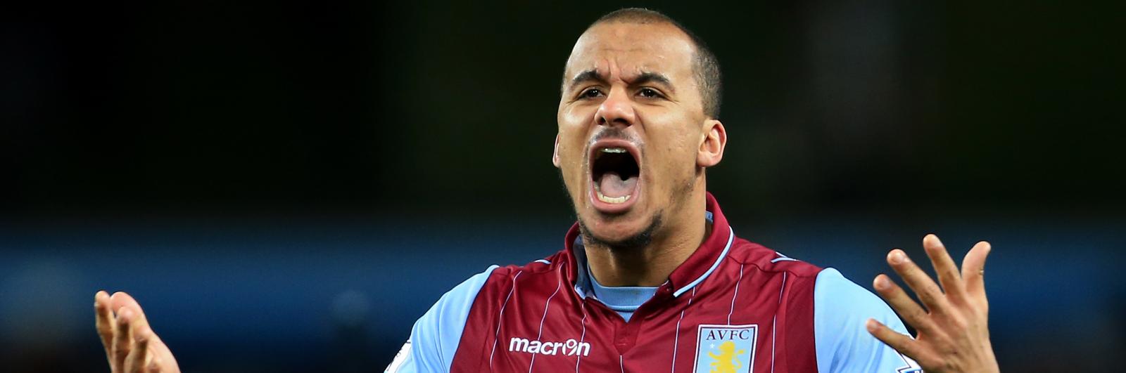 Wolves consider move for out of favour Premier League striker