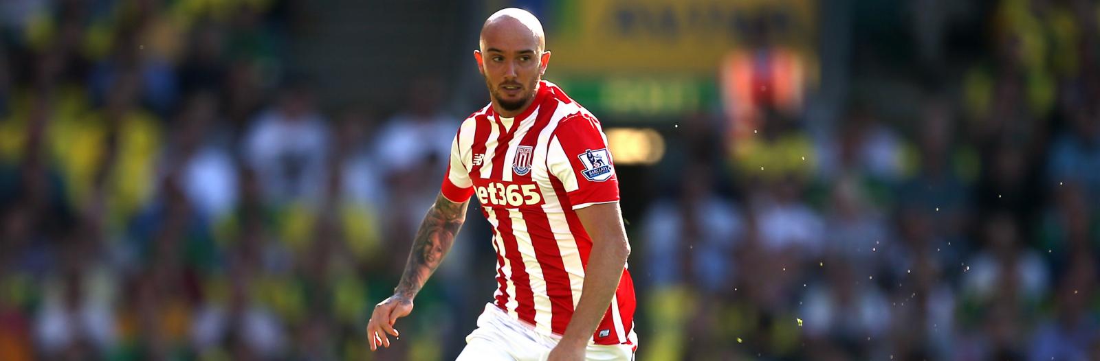 Newcastle ponder move for former loanee midfielder