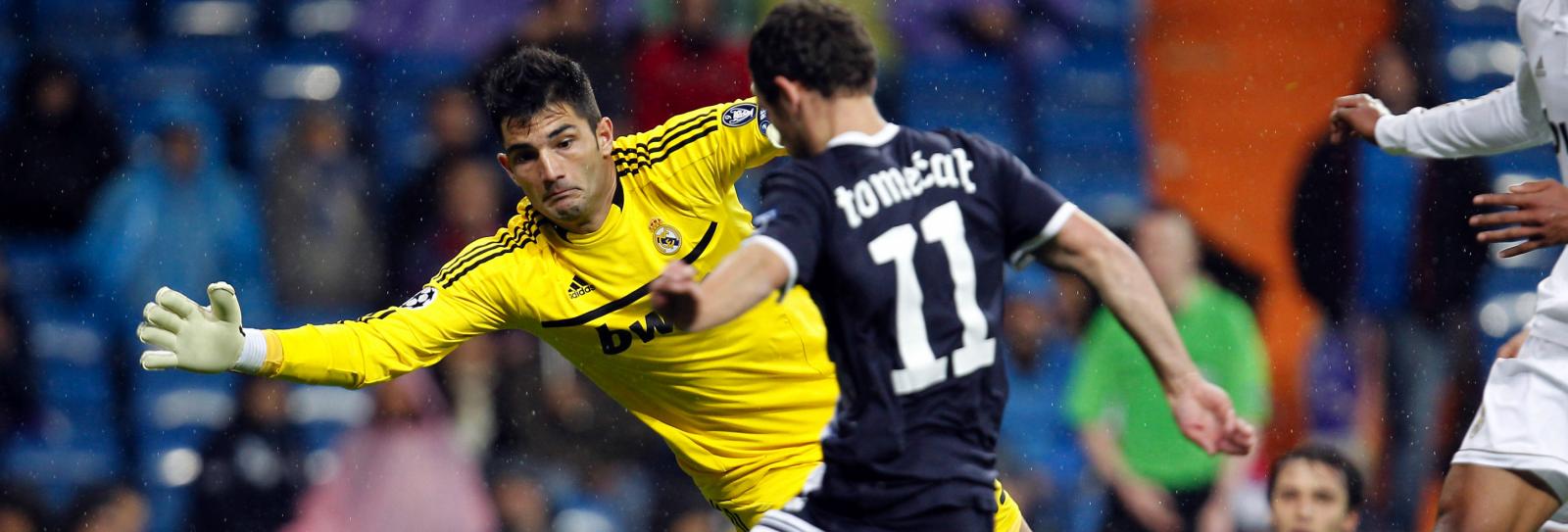 Liverpool, Southampton and Sunderland chase La Liga’s £6.2m-rated goalkeeper