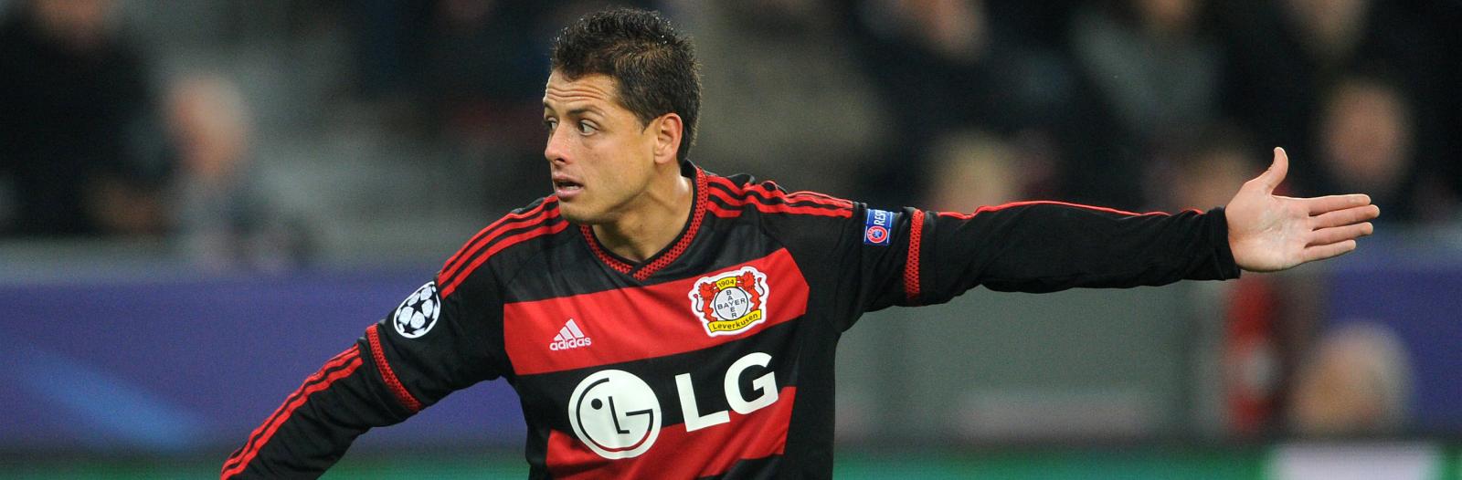 Liverpool bidding to beat Arsenal and Bayern Munich to ex-Manchester United striker