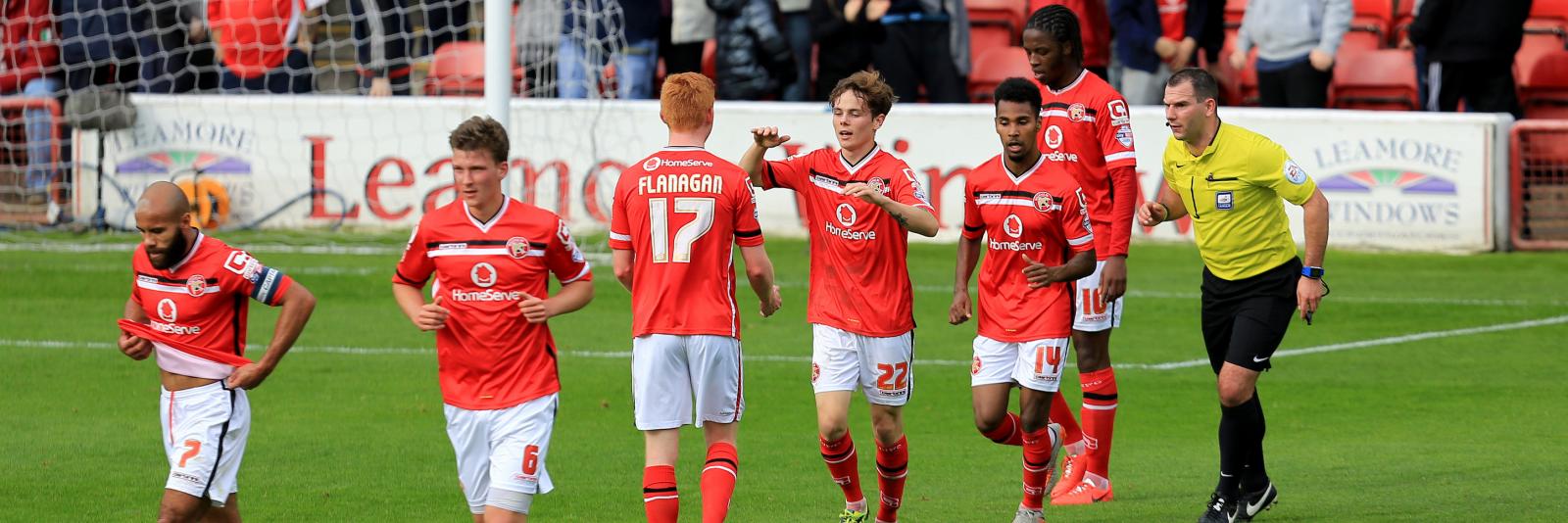 League One Round-Up: Walsall move up to third as they beat Gillingham while Barnsley see off Oldham