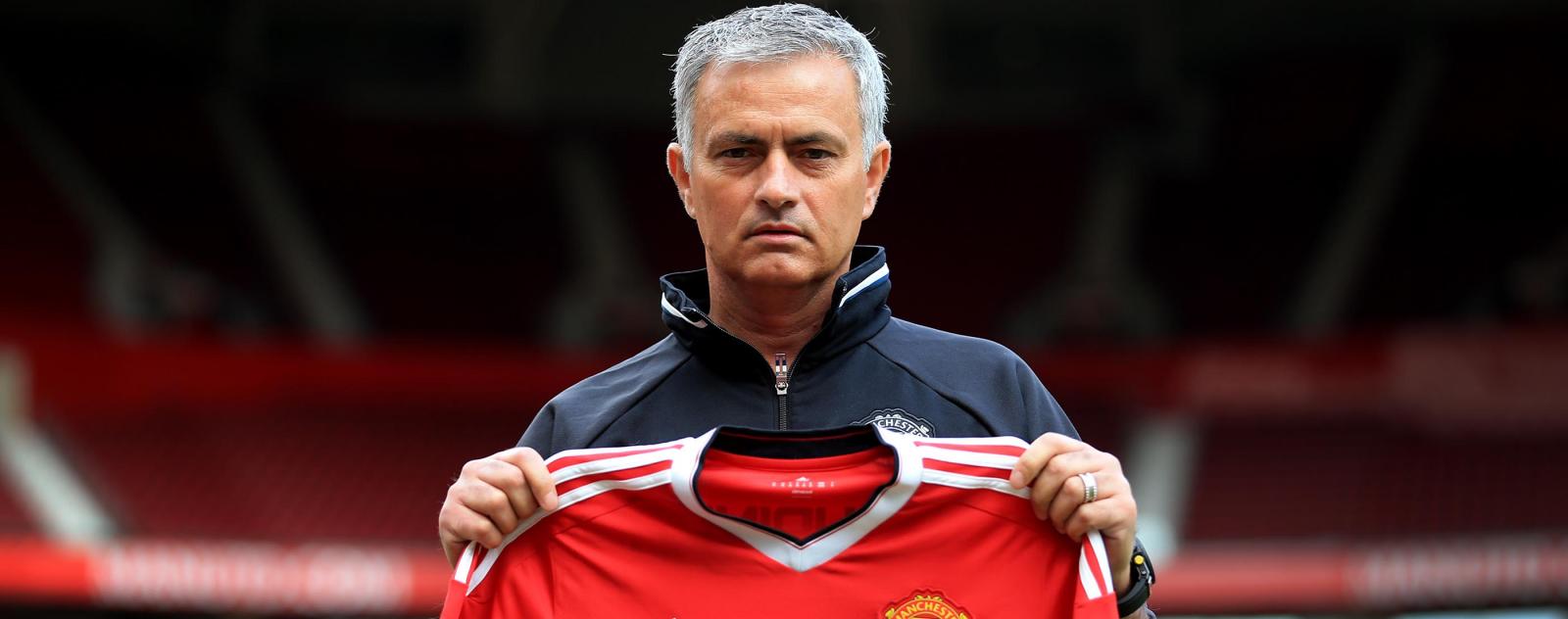 Mourinho ready to sell 8 Manchester United players to fund £100m Pogba move
