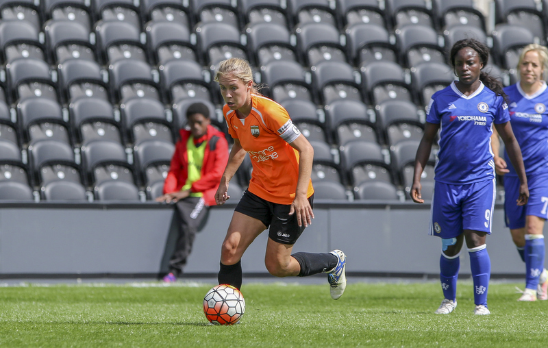 Ashleigh Goddard buzzing for London Bees’ 2017 Spring Series