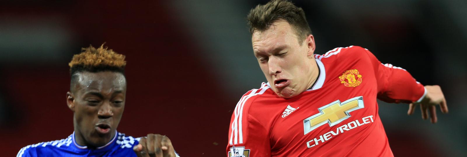 Manchester United refuse to negotiate defender deal with Arsenal
