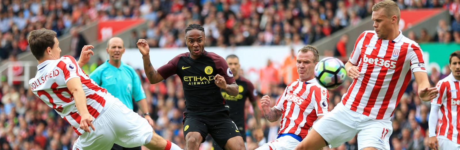 Premier League Round-Up: Man City, Man Utd, Hull and Chelsea maintain 100% records