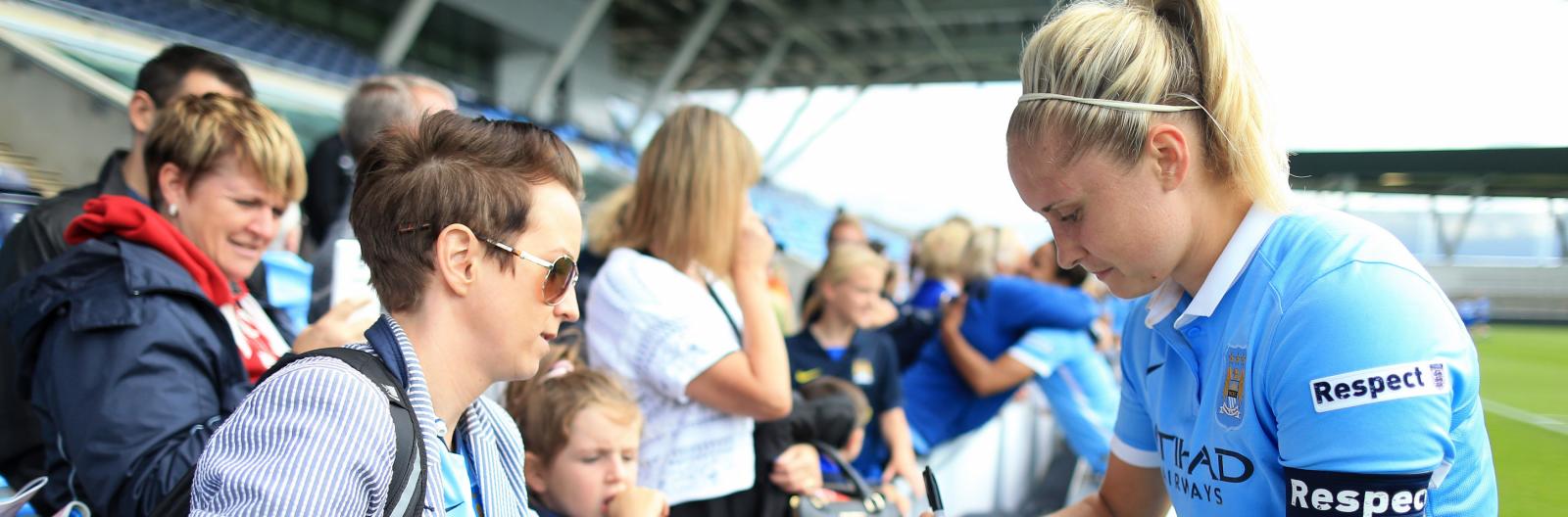 Steph Houghton: “Manchester City’s Facebook streaming was a little bit special”