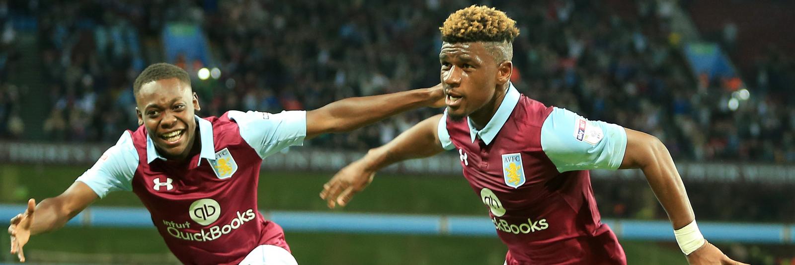 Championship Round-Up: Norwich City snatch top spot, Bristol City hit Fulham for four