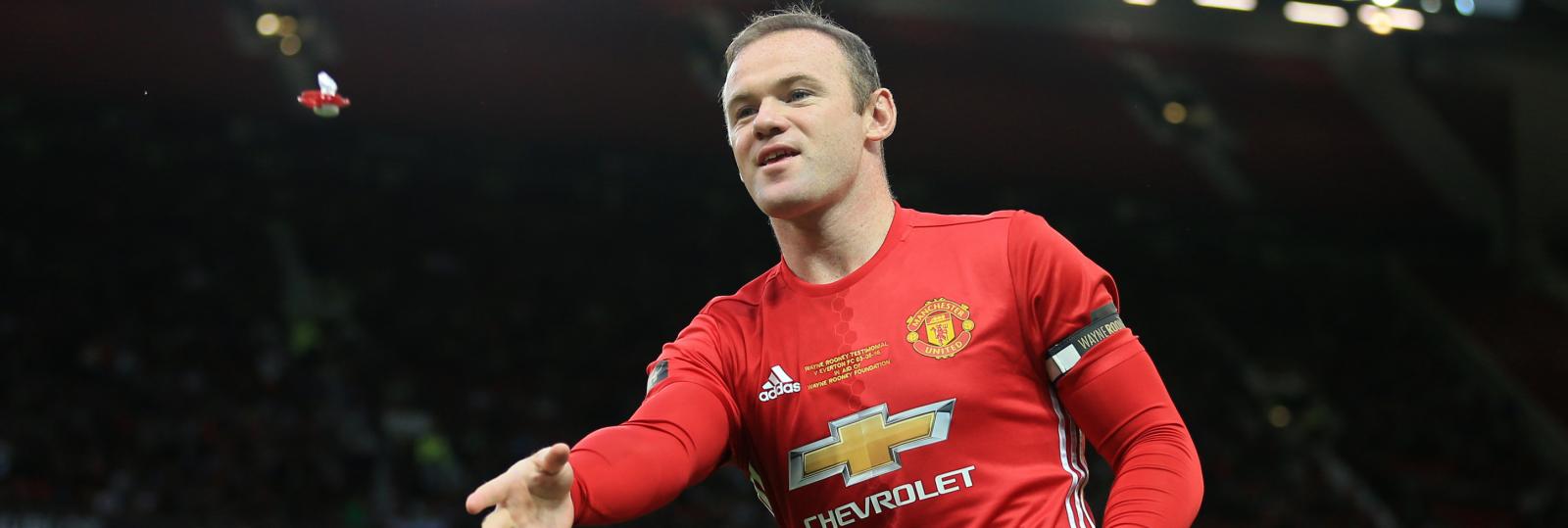 Europa League: Rooney (Manchester United) v Kuyt (Feyenoord)