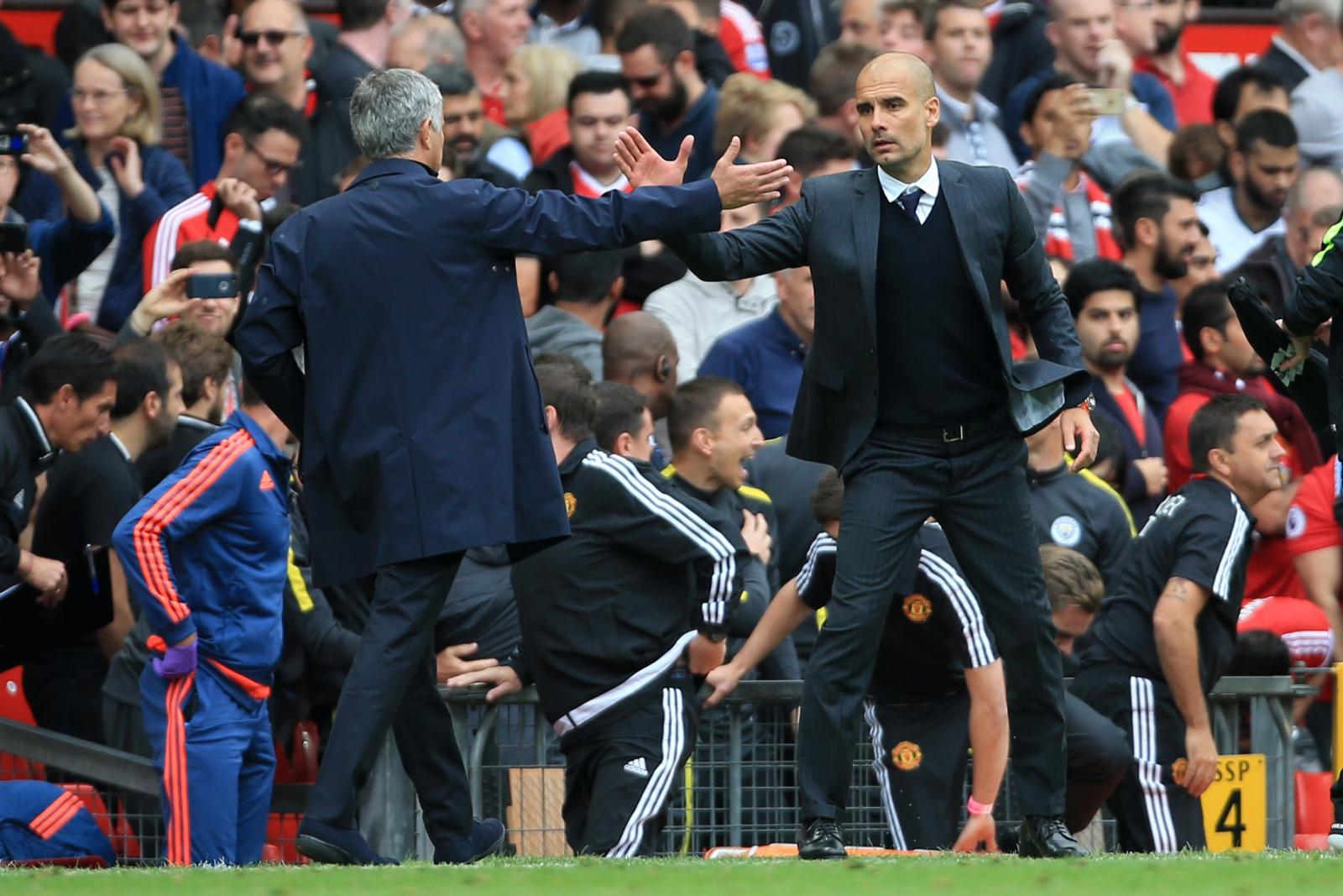 Man United and Man City target set to land £18m deal