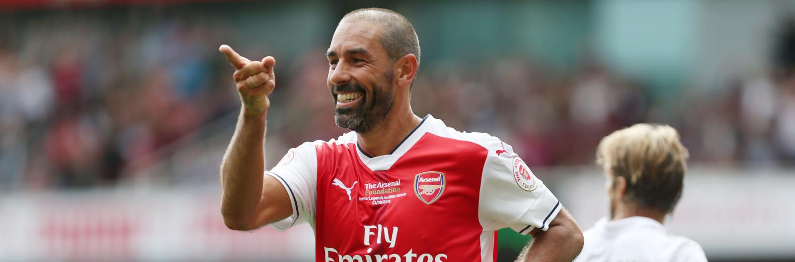 2003/04 ‘Invincibles’ legend seeks Arsenal return