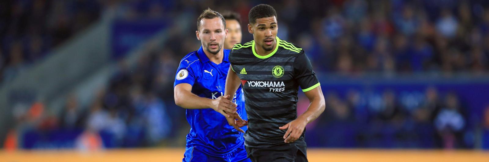Chelsea weighing up January midfielder deal