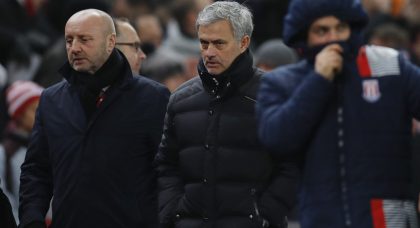 Striker snubs Premier League for Dortmund move