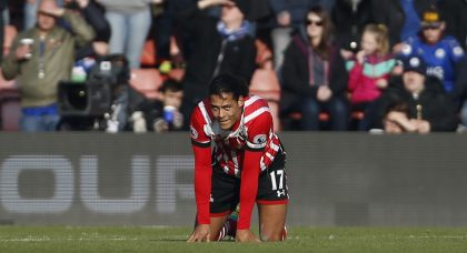Gerrard urges Klopp to land Saints star