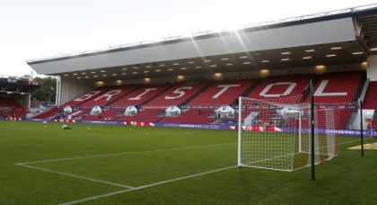 Agg signs for Vixens as Spring Series approaches