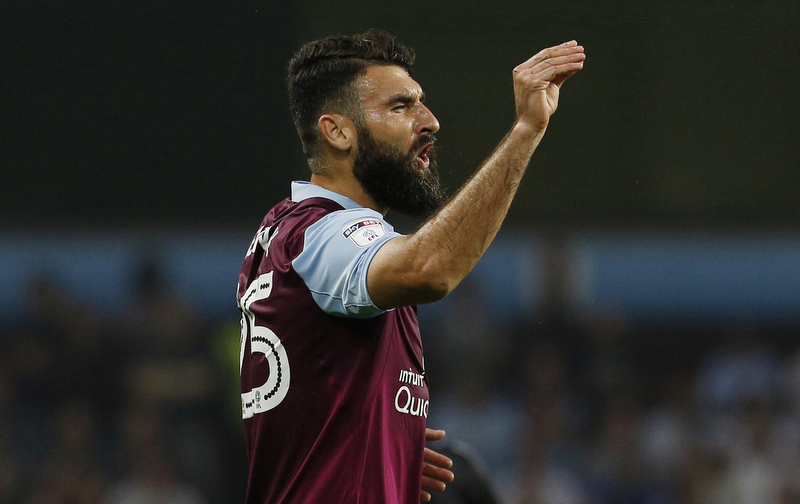 “No wonder he plays for Aston Villa!” Australia fans split on Mile Jedinak’s latest World Cup performance