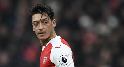 Arsenal midfielder Mesut Ozil set to sign new contract