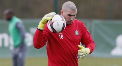 Everton eye up French keeper