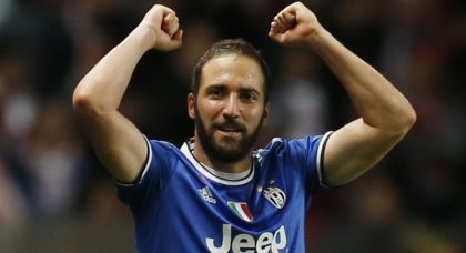 Juventus knock back Chelsea’s £88m bid for striker Gonzalo Higuain