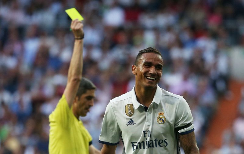 Manchester City poised to land Real Madrid defender Danilo for £26.9m