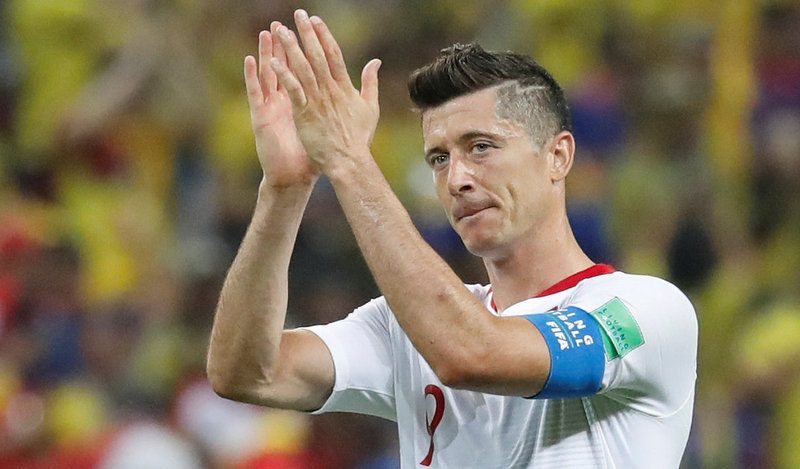 Manchester United weighing up deal for Bayern Munich hitman Robert Lewandowski