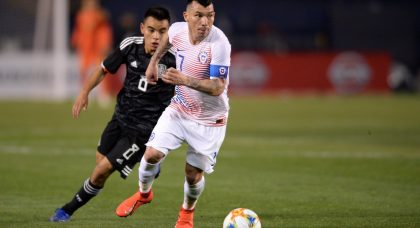 West Ham United nearing transfer deal for Besiktas defensive midfielder Gary Medel