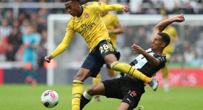 Arsenal midfielder Joe Willock signs new long-term contract