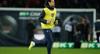 Chelsea start talks with Paris Saint-Germain over possible Edinson Cavani transfer