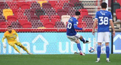 Wolves make late push to sign Cardiff striker Kieffer Moore