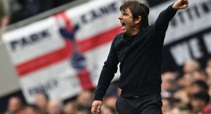 Spurs open discussions over possible move for Man United and England star