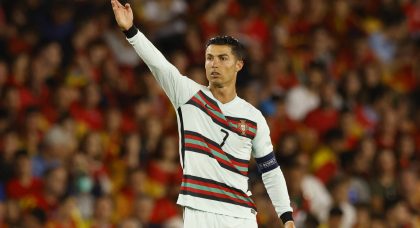 Man United in crisis as star player pushes to leave