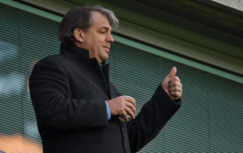 Chelsea move closer to deal for Premier League midfielder