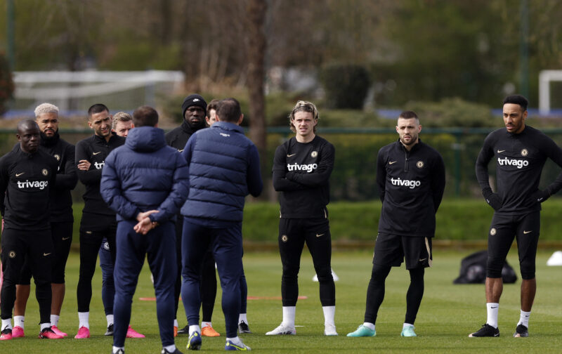 French side in talks to sign unwanted Chelsea star