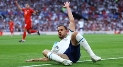 Henderson completes move away from Liverpool