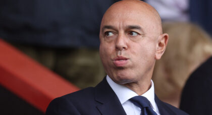 Tottenham defender holds talks with chairman over his future