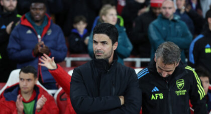 Chelsea and Arsenal in battle to sign Serie A striker