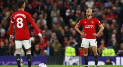 Man United midfielder to leave club this summer