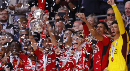 Man United consider contract talks with key player