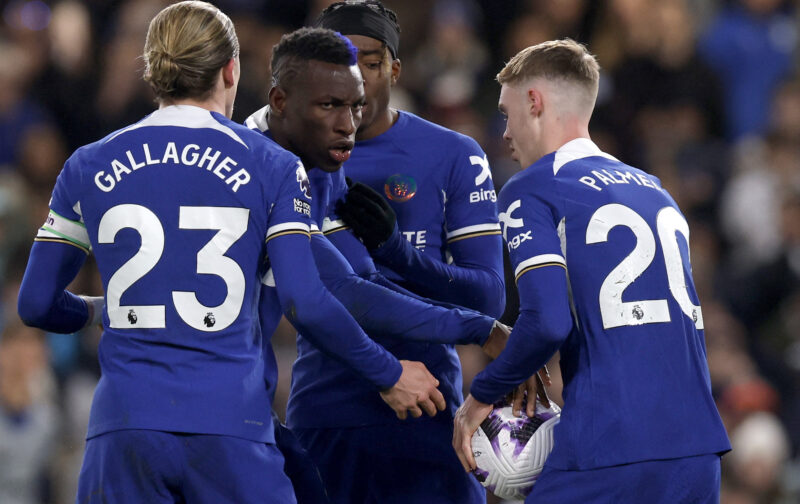 Chelsea star returns to London amid transfer chaos