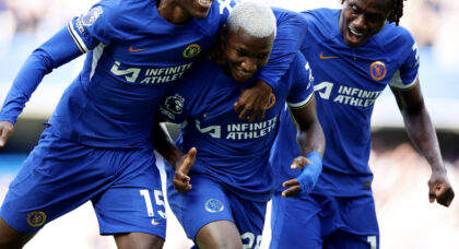 Chelsea defender completes Premier League move