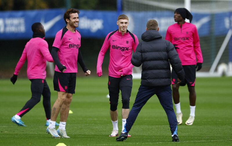 Man United consider move for Chelsea and England star