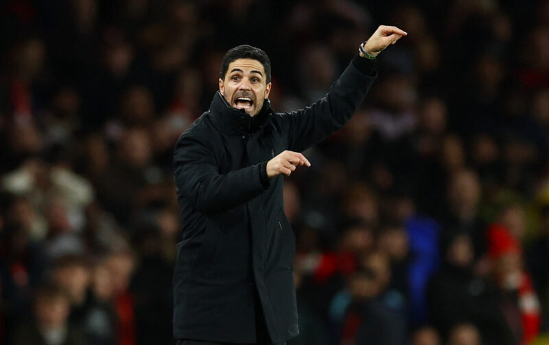 Arsenal lead title rivals in race for Bundesliga star