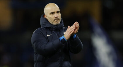 Chelsea lead Arsenal in race to sign Dutch defender