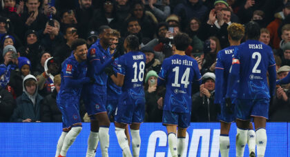 Tottenham considering move for Chelsea defender