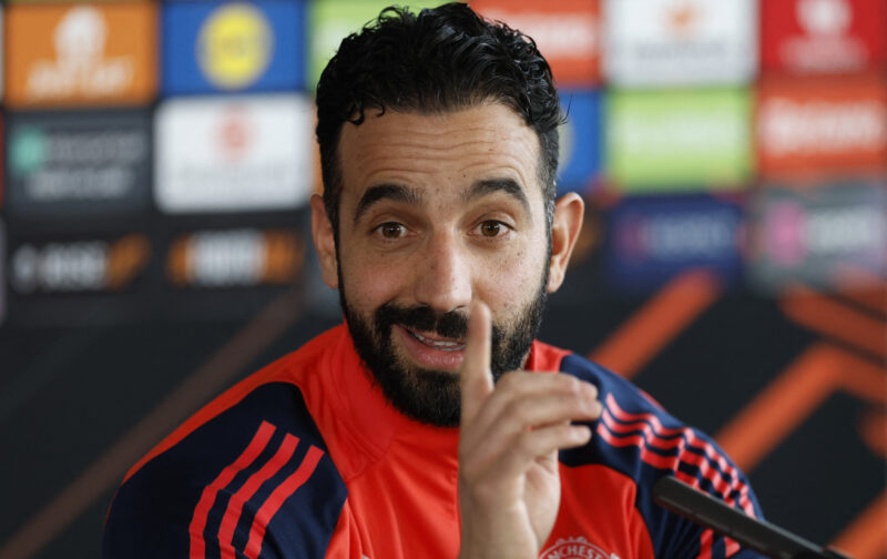 Man United defender travels abroad to discuss loan move