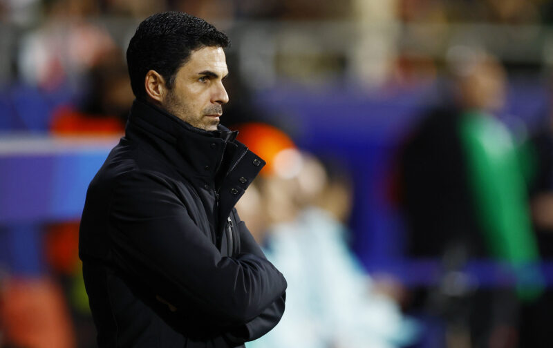 Arsenal chasing two Champions League strikers