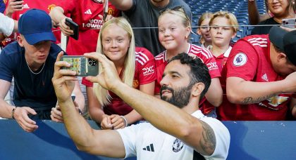 Prolific striker impressed by Man United’s proposal